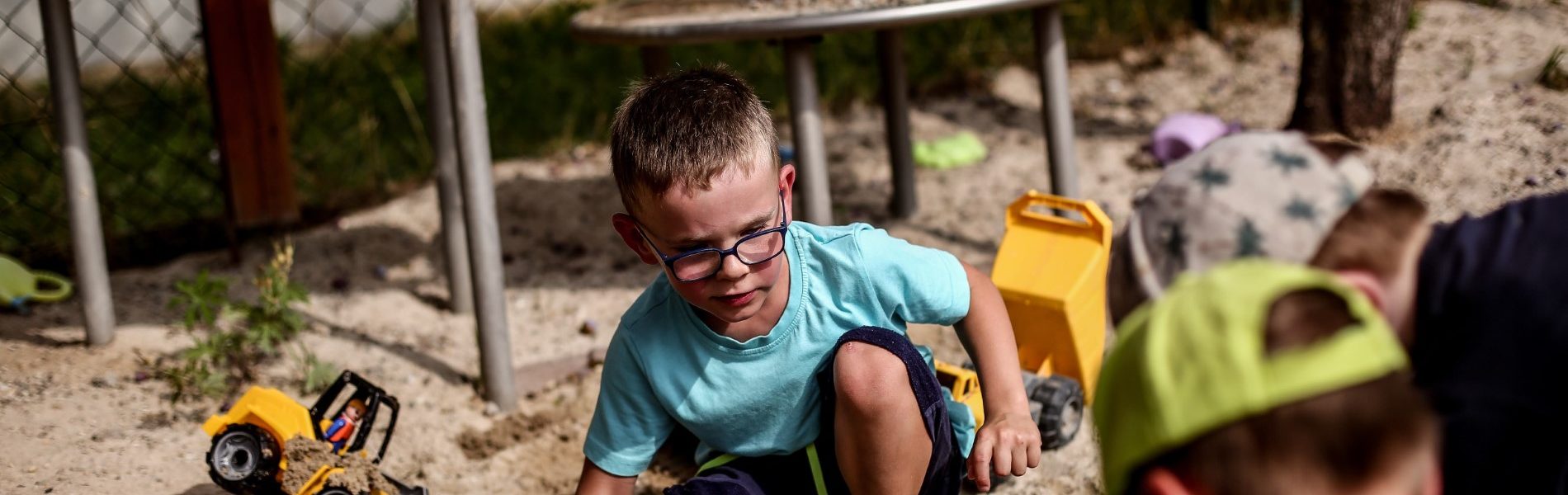 Brühlhof - Sand spielen (Custom)